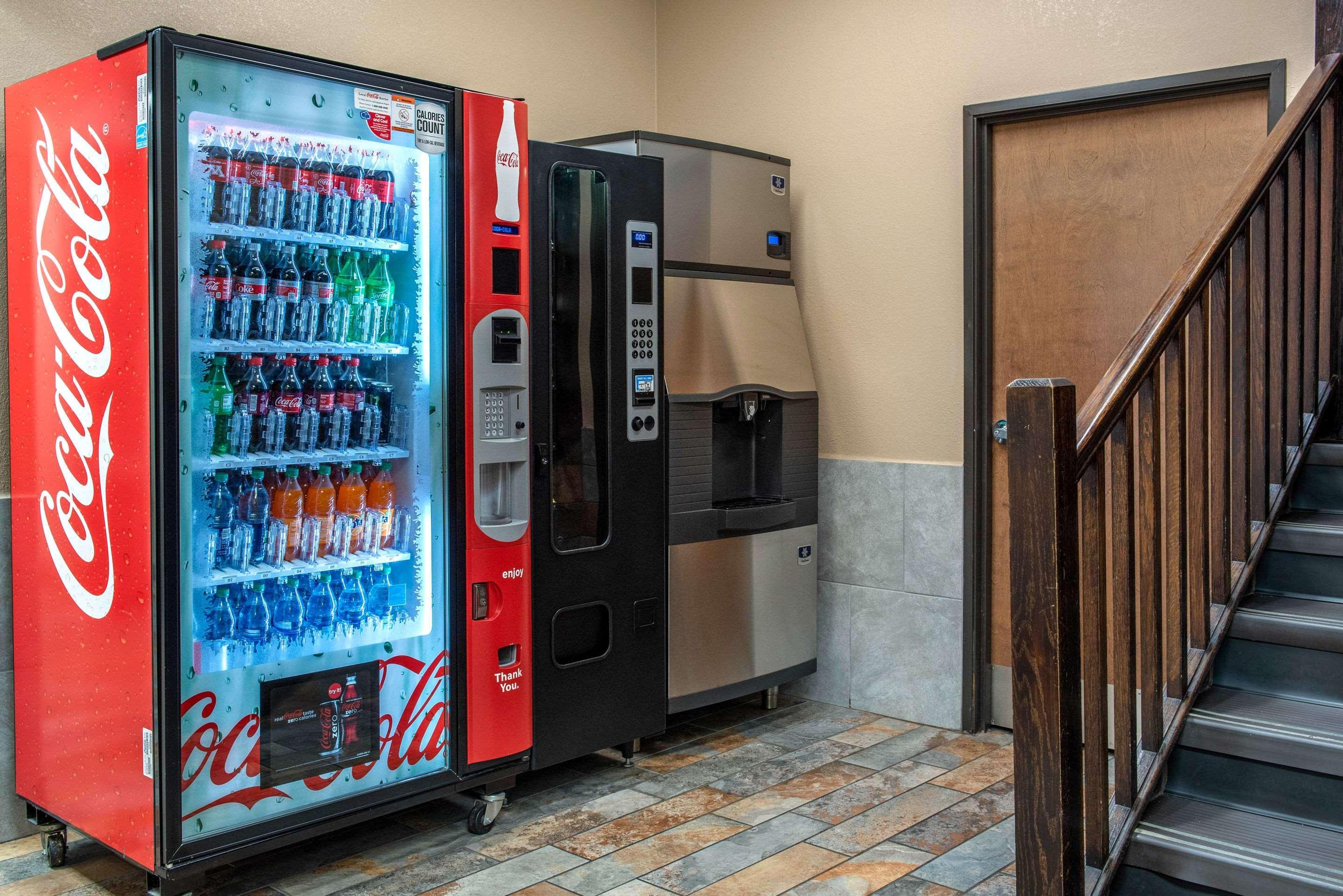 Econo Lodge Шелбивилл Экстерьер фото