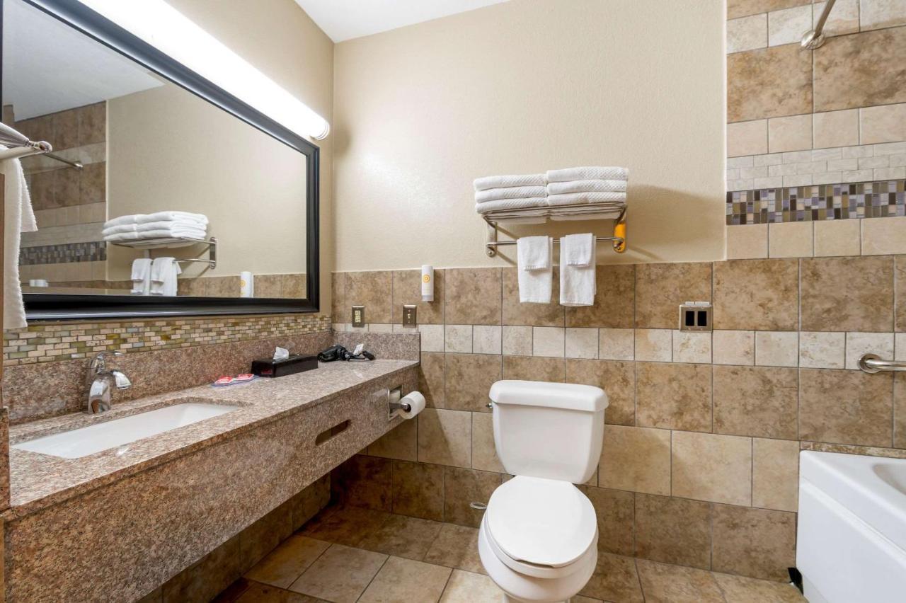 Econo Lodge Шелбивилл Экстерьер фото