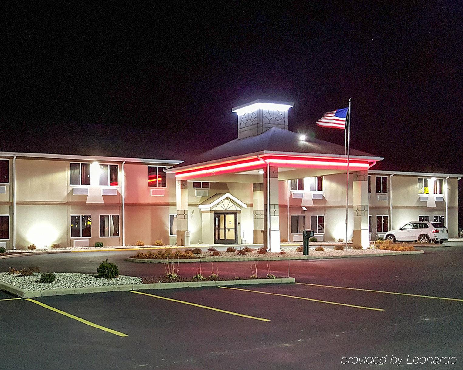 Econo Lodge Шелбивилл Экстерьер фото
